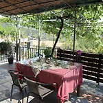 Nyaraló Stathis & Maria's Traditional House
